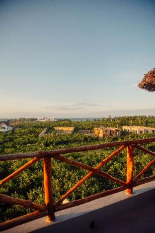 Others 2, Ocean Breeze Hotel , Kaskazini 'A'
