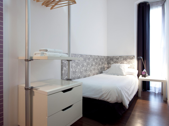 Bedroom 4, Hostal Nitzs Bcn, Barcelona