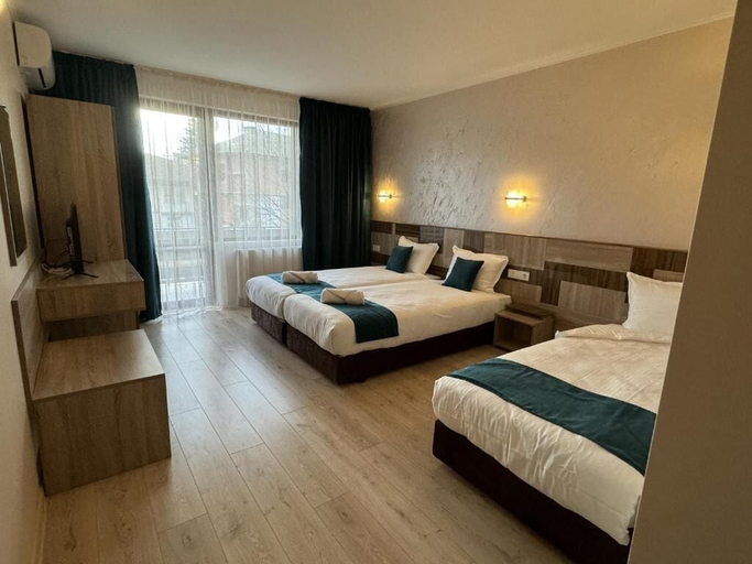 Room 2, family hotel BONJOUR, Panagyurishte