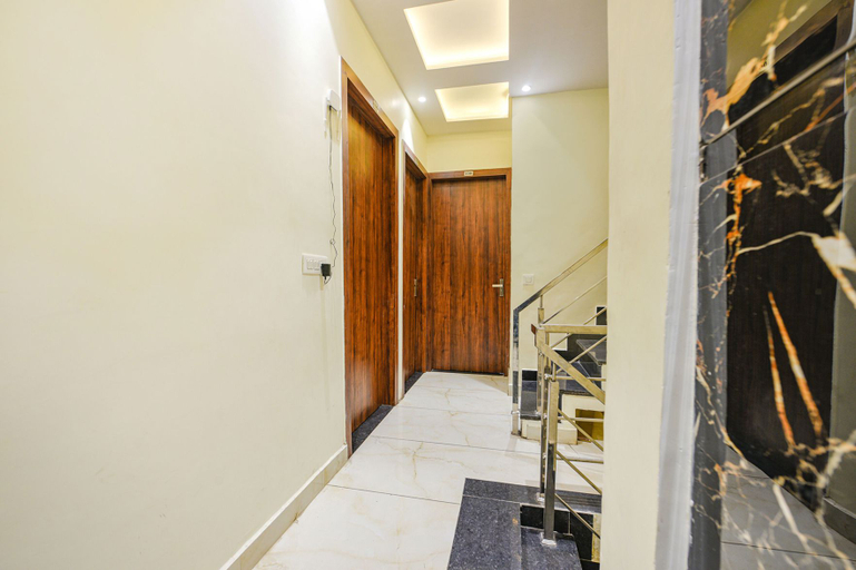 Public Area 3, Fabhotel Dm Residency, Amritsar