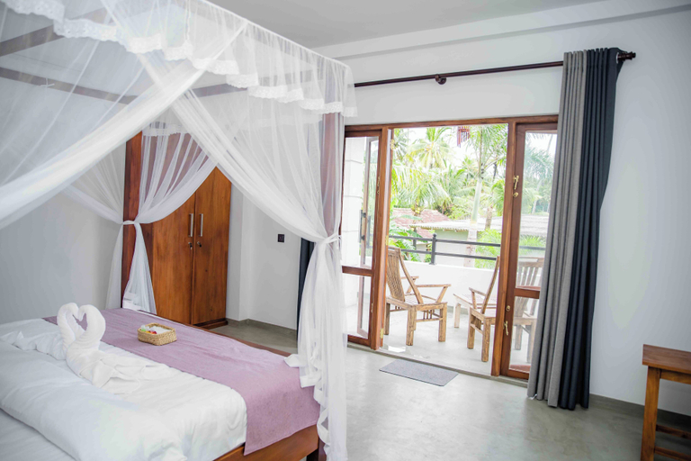 Bedroom 2, Hirigala Beach Resort, Habaraduwa