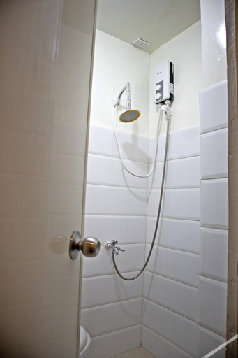 Bathroom 4, Bethel Bed and Breakfast Bantayan, Bantayan