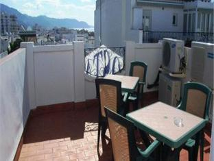 Others 2, Hostal Dianes, Málaga
