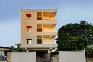 Others 5, Town & Country Inn, Kamrup Metropolitan