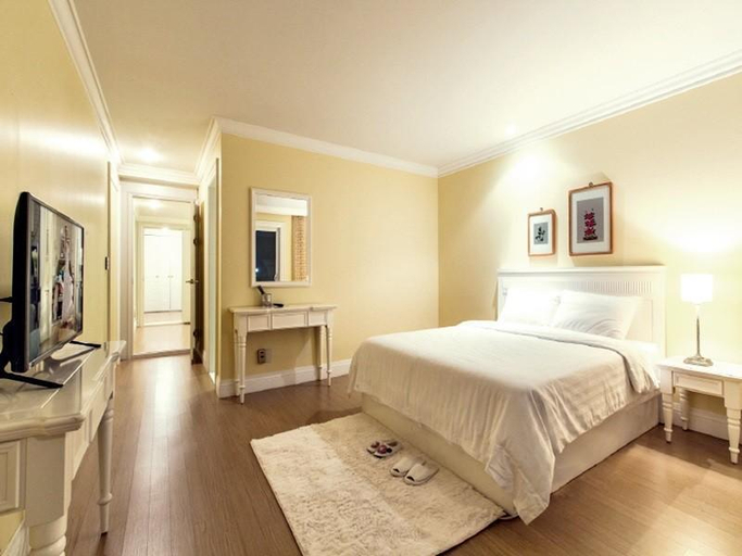 Others 5, Golden Bay Pension, Yangyang