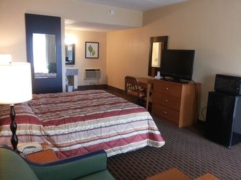 Others 2, Diamond Inn and Suites, Richmond