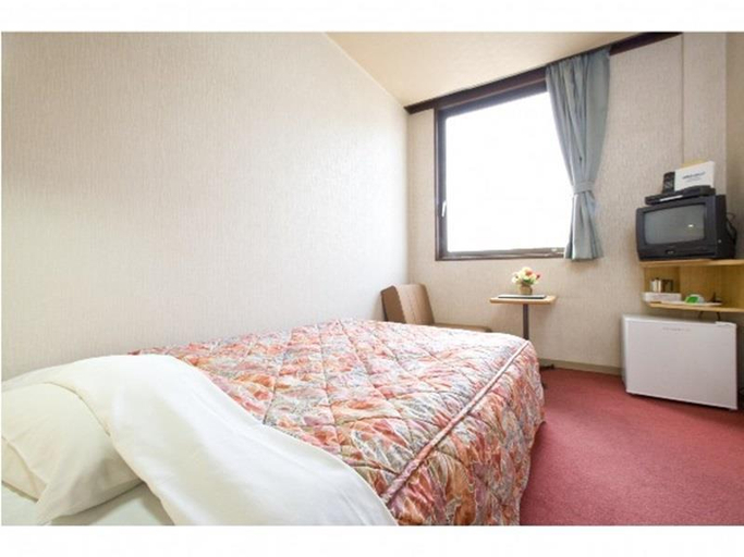 Bedroom 3, Hotel Kochi Plaza, Kōchi
