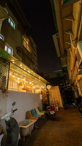 Exterior & Views 2, Red Letter Day, Tainan