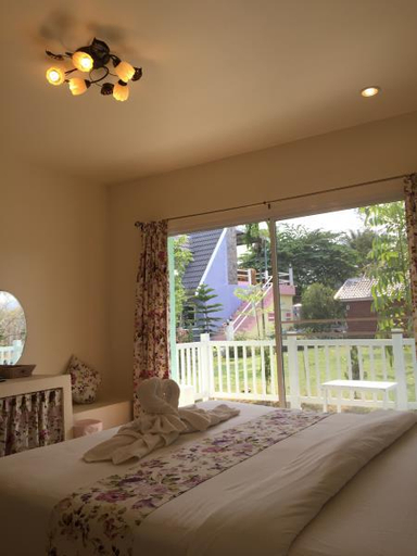 Bedroom 2, Charisma Resort, Suan Phung