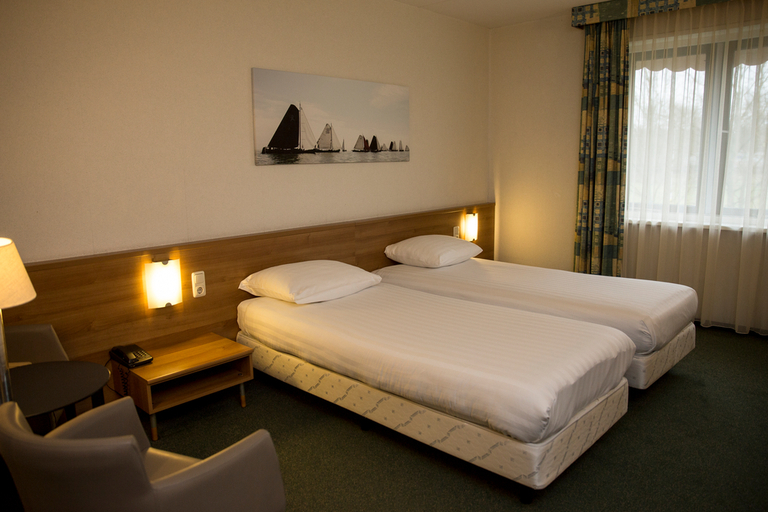 Bedroom 2, Fletcher Hotel-Restaurant Heidehof, Heerenveen