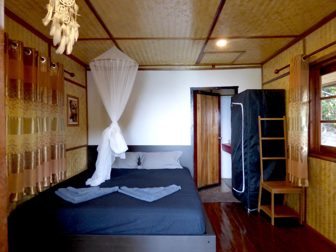 Bedroom, Pitiusas Beach Resort, Muang Satun