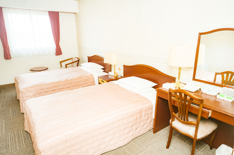 Others 3, Hotel Grand Marriage, Ishioka