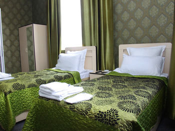 Others 5, Hotel Shalimar, Tbilisi