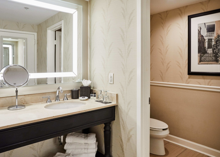 Bathroom, Wild Dunes Resort, Charleston