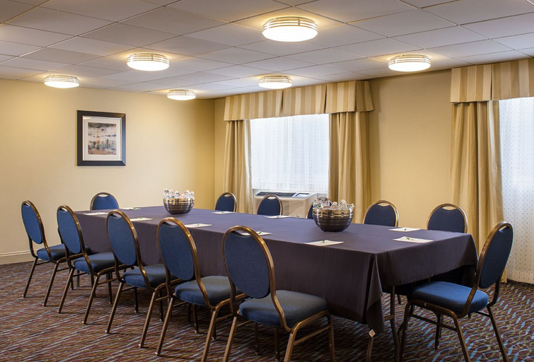 Business Facilities 4, Holiday Inn Hartford Downtown Area By IHG, Hartford