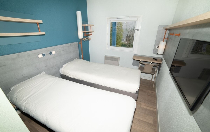 Bedroom 4, Accueil Hotel Besançon, Doubs
