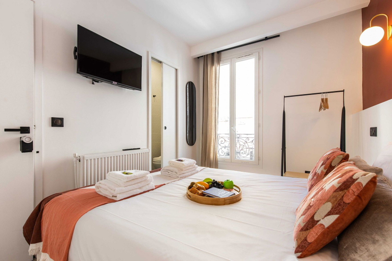 Bedroom 3, Cosy Bedroom - Tour Eiffel / Champs de Mars, Paris