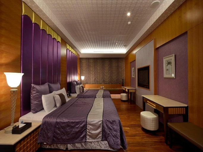 Others 5, AT Motel, New Taipei City