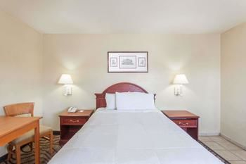 Others 5, Travelodge Victorville, San Bernardino