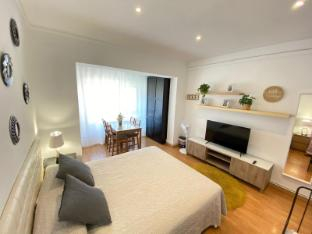 Others 5, Habitaciones Mallorca, Barcelona