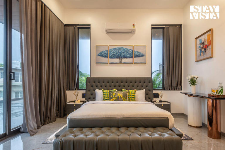 Bedroom 3, StayVista at Seraphine, Pune