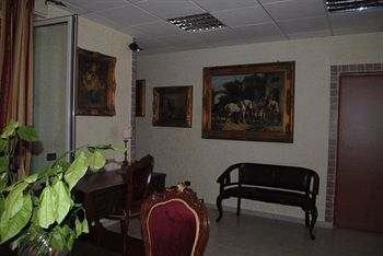 Others 3, Fiumefreddo Hotel, Catania