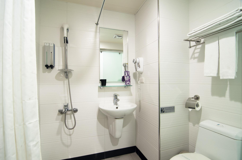 Bathroom, Ximen Citizen-Classic, Taipei City