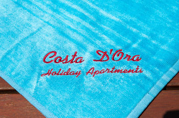 Outdoor Dining 3, Costa D'ora Apartments, Gold Coast