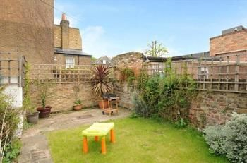 Terrace or Patio 4, King Street Apartments, Sefton