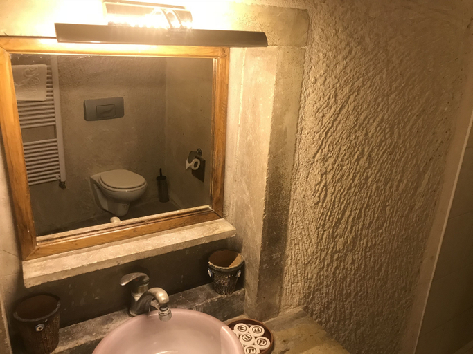 Bathroom 2, The Village Cave Hotel, Nevşehir