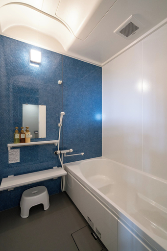 Bathroom 3, Cottage Do, Ishigaki