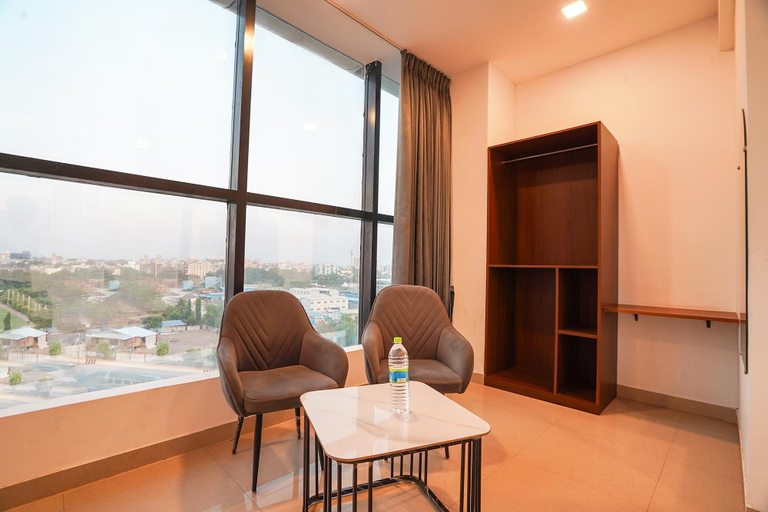 Lobby 4, Fabhotel Lotus Inn Pimpri Chinchwad, Pune