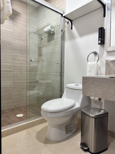 Bathroom 3, HOTEL SOCRAM GH, La Paz