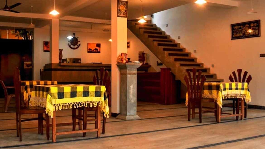 Food & Drinks 4, Hotel Aram, Akmeemana