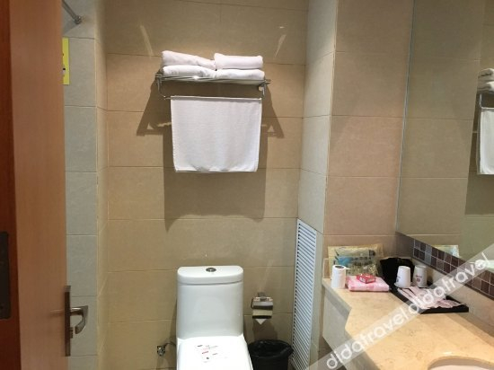 Others 4, Hua Nian Hotel, Weinan