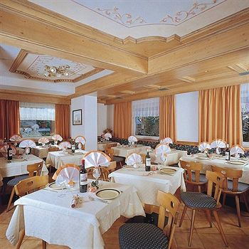 Food & Drinks 3, Hotel Zirmes, Trento