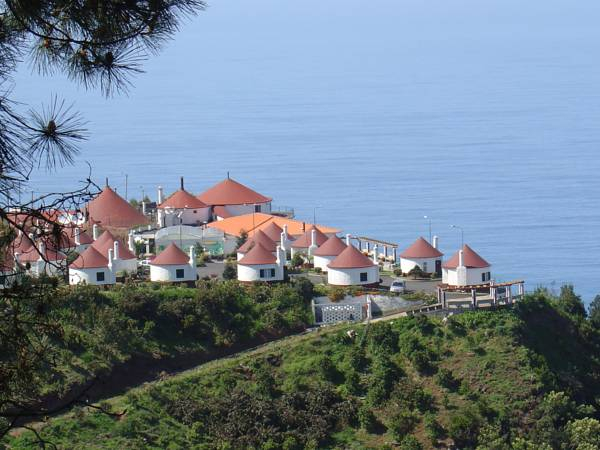 Exterior & Views, Cabanas Sao Jorge Village, Santana