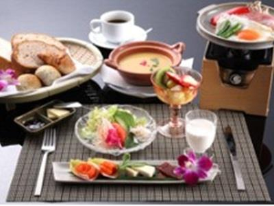 Food & Drinks