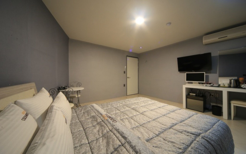 Bedroom 3, Busan Dadaepo Coza 837, Saha