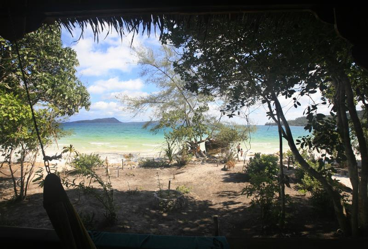 Others 2, White Beach Bungalows, Sihanoukville