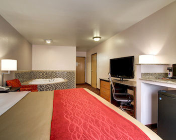 Others 3, Days Inn by Wyndham Jackson Downtown, Hinds