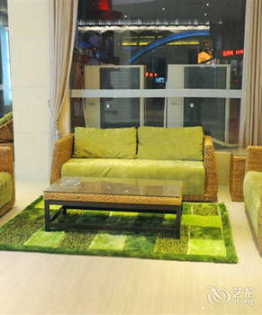 Lobby 2, WOGO Scenic Hotel Fenghuang Ancient City, Xiangxi Tujia and Miao