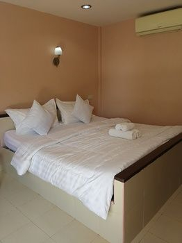 Others 4, Marina Resort and Restaurant, Langu