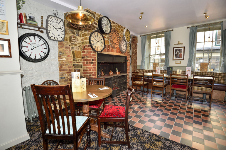 Food & Drinks 5, The George Hotel, Devon