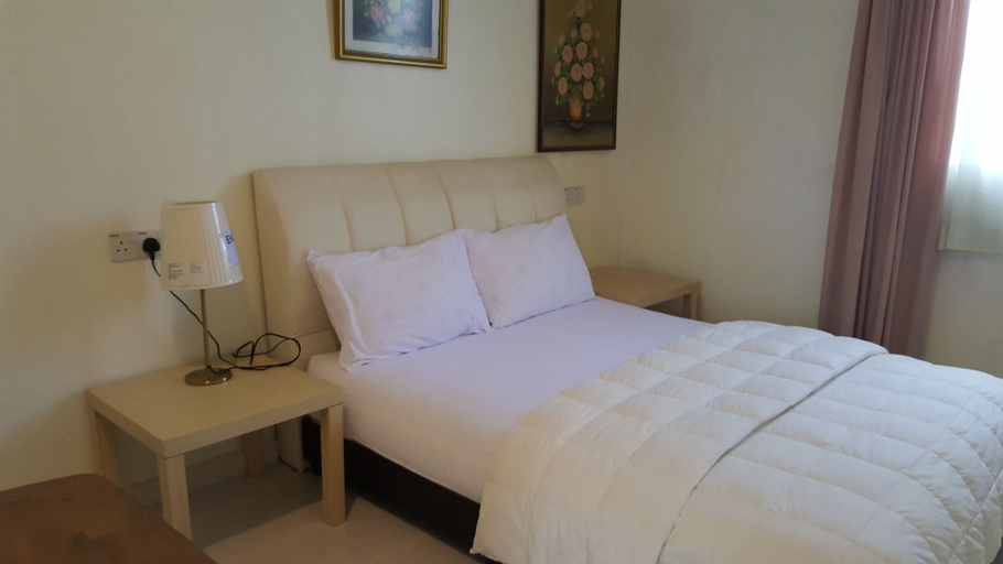 Bedroom 2, Kurau Inn Farmstay, Kerian