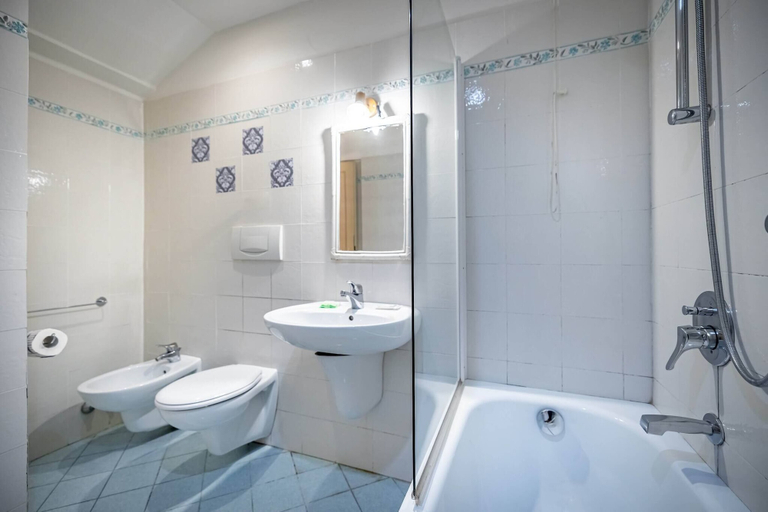 Bathroom 3, Flospirit - Bellini, Florence