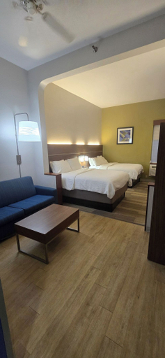 Bedroom 1, Daytona Speedway Hotel, Volusia