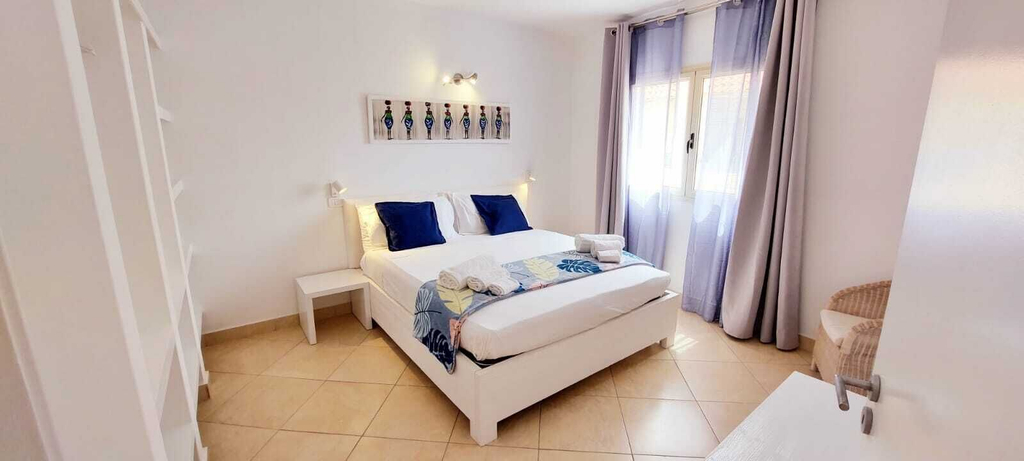 Room 1, Branco Suites 