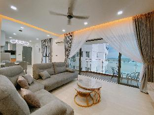 Others 2, Danga Bay Apartments, Johor Bahru