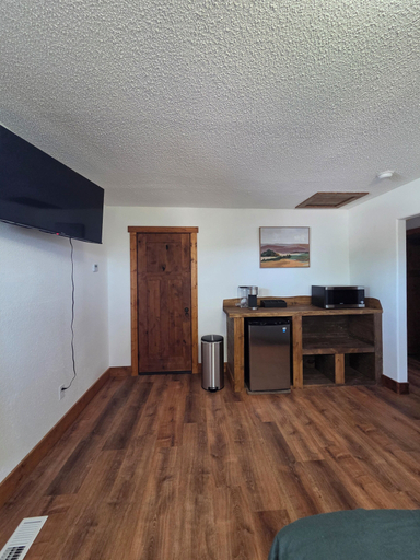 Room 5, Kyles Grill and Bar, Delta